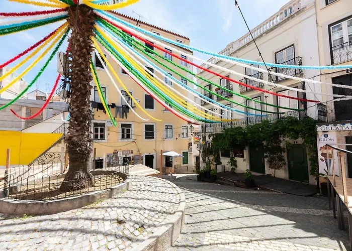 Alfama Cozy Apartmán *
